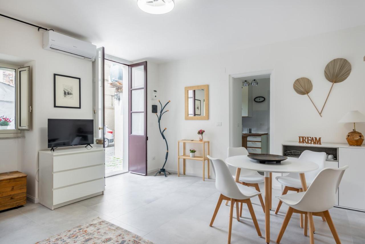 Apartment Casa Alchisi - Teatro Cozy